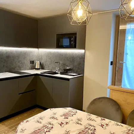 Apartment Feleit *